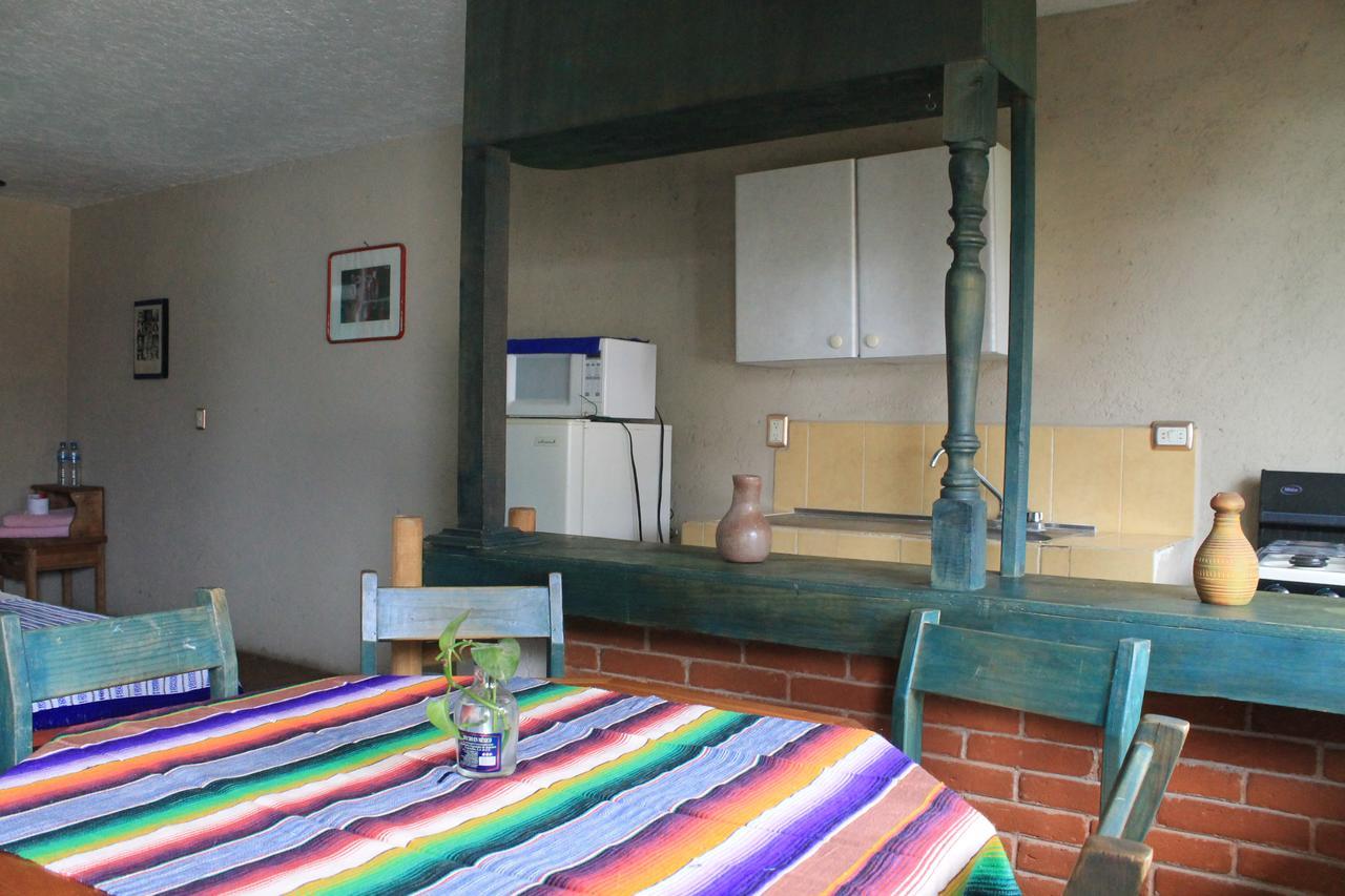 Hotel Las Fumarolas De Don Goyo Чолула Экстерьер фото